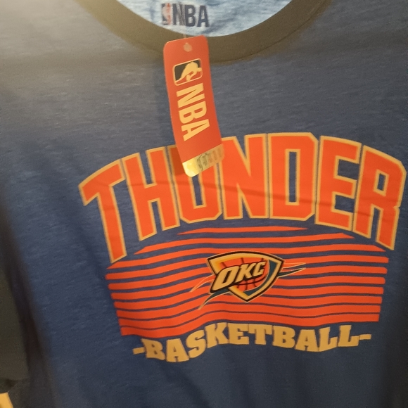 OKC THUNDER TSHIRT Large Blue/Orange - Picture 1 of 1
